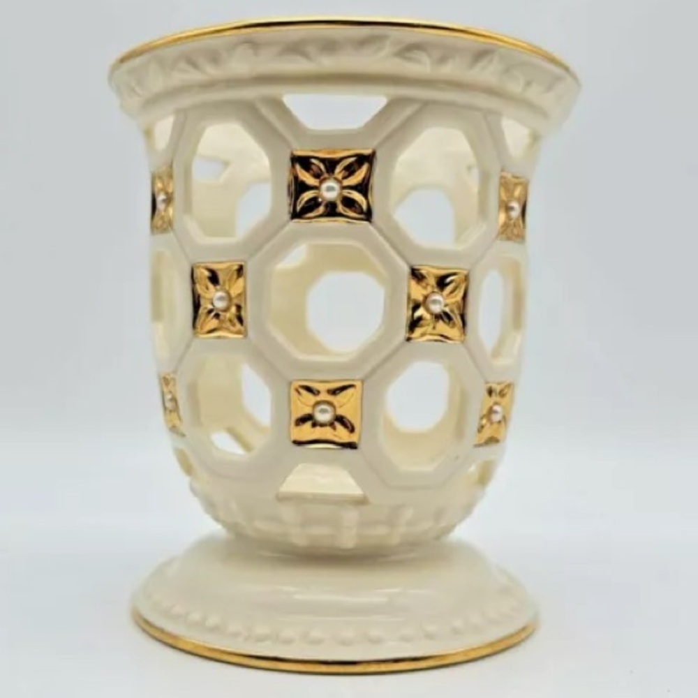 Lenox Illuminations - "Florentine & Pearl" Ivory/Gold Candle Holder